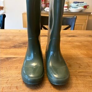 L.L. Bean Wellies Kids Green Rain Boots Like new!